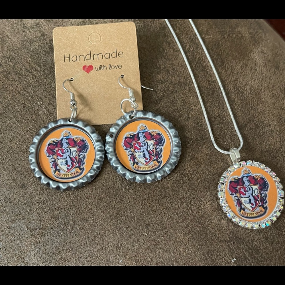 Gryffindor jewlery set